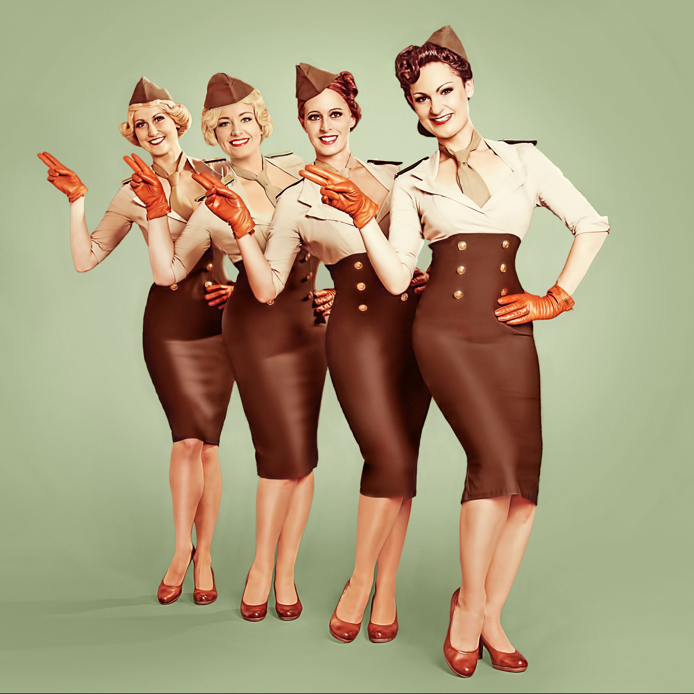 40er_3_Tonic_Sisters_by_Venja-Art